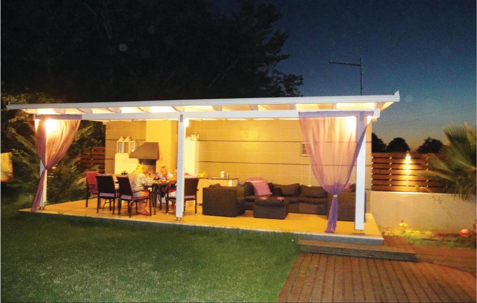 Lovely Home In Preveza With Outdoor Swimming Pool Kanali  Exteriör bild